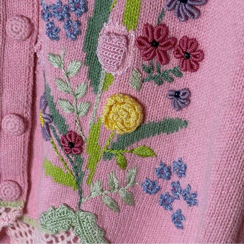 Storybook Knits Women XS Sweater Pink Blossoms Embroidered Spring Easter Buttons